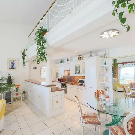 וילה La Casetta Dei Fiori Vi3078 ניס